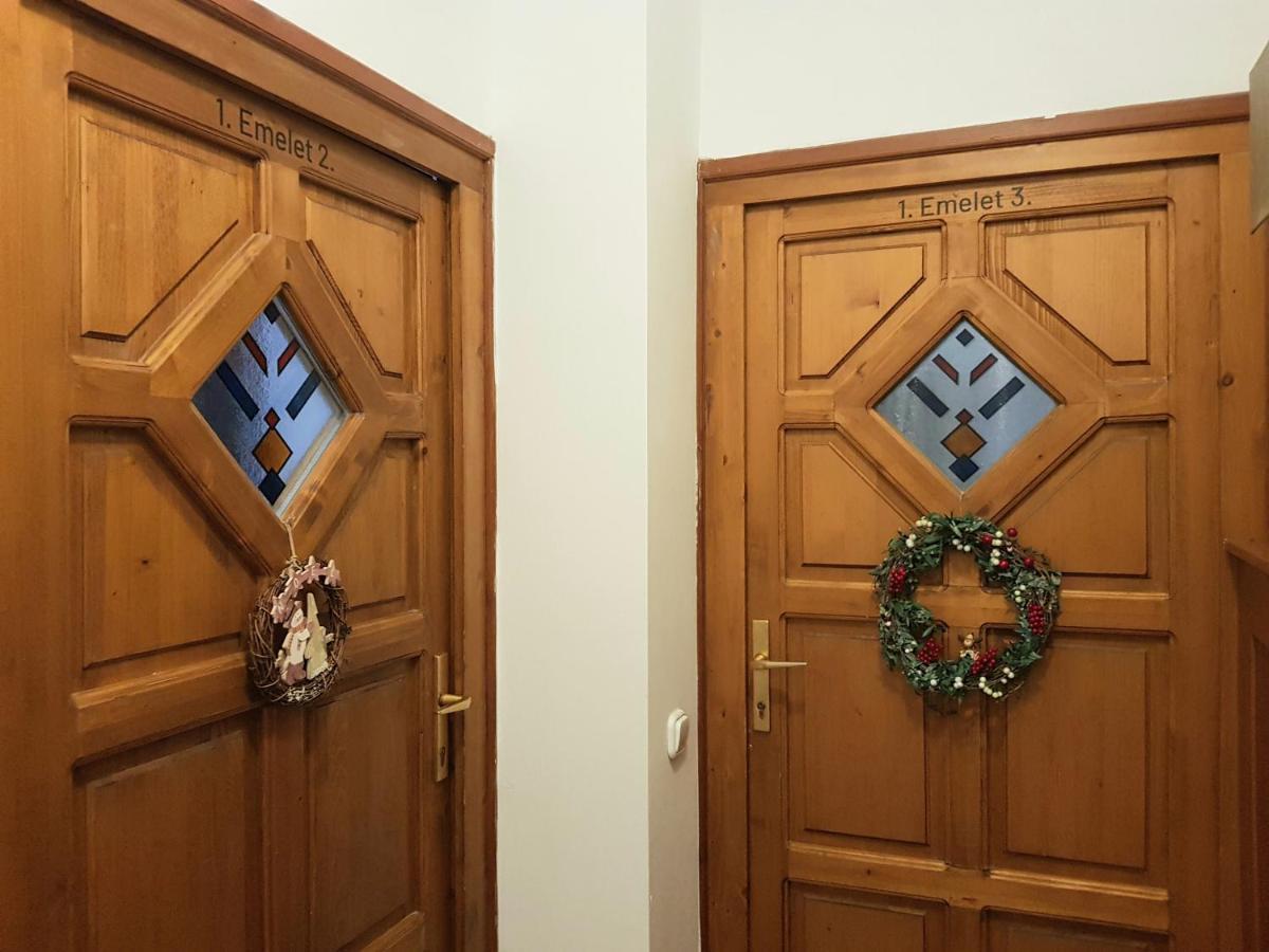La Lampa Apartments Debrecen Bagian luar foto